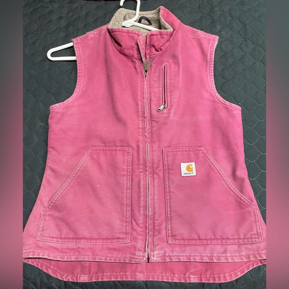 Women’s Carhartt vest